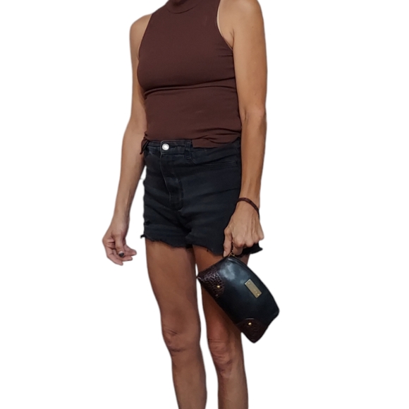 Brahmin Pecan Embossed Leather Wristlet Clutch - Picture 2 of 8